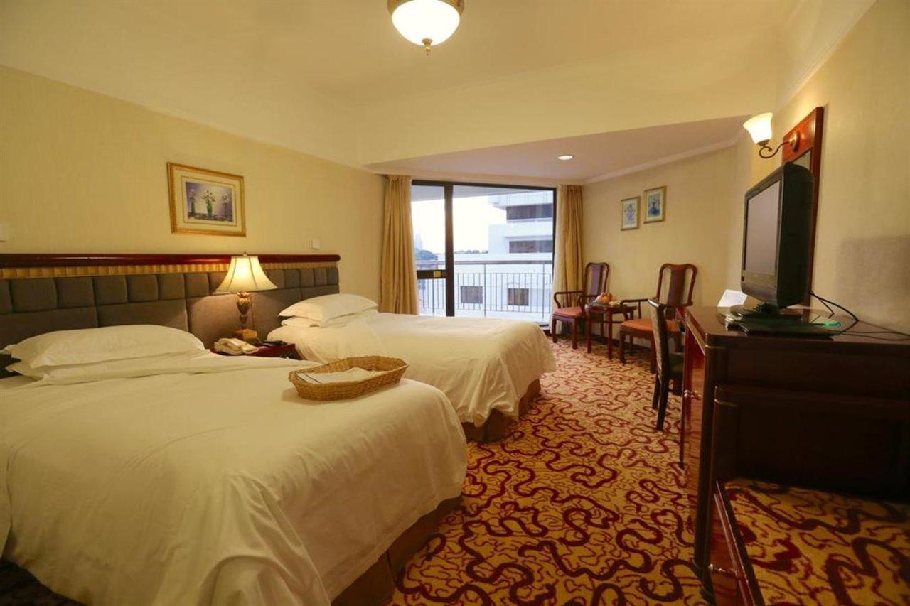 Huiquan Dynasty Hotel Qingdao Exteriör bild