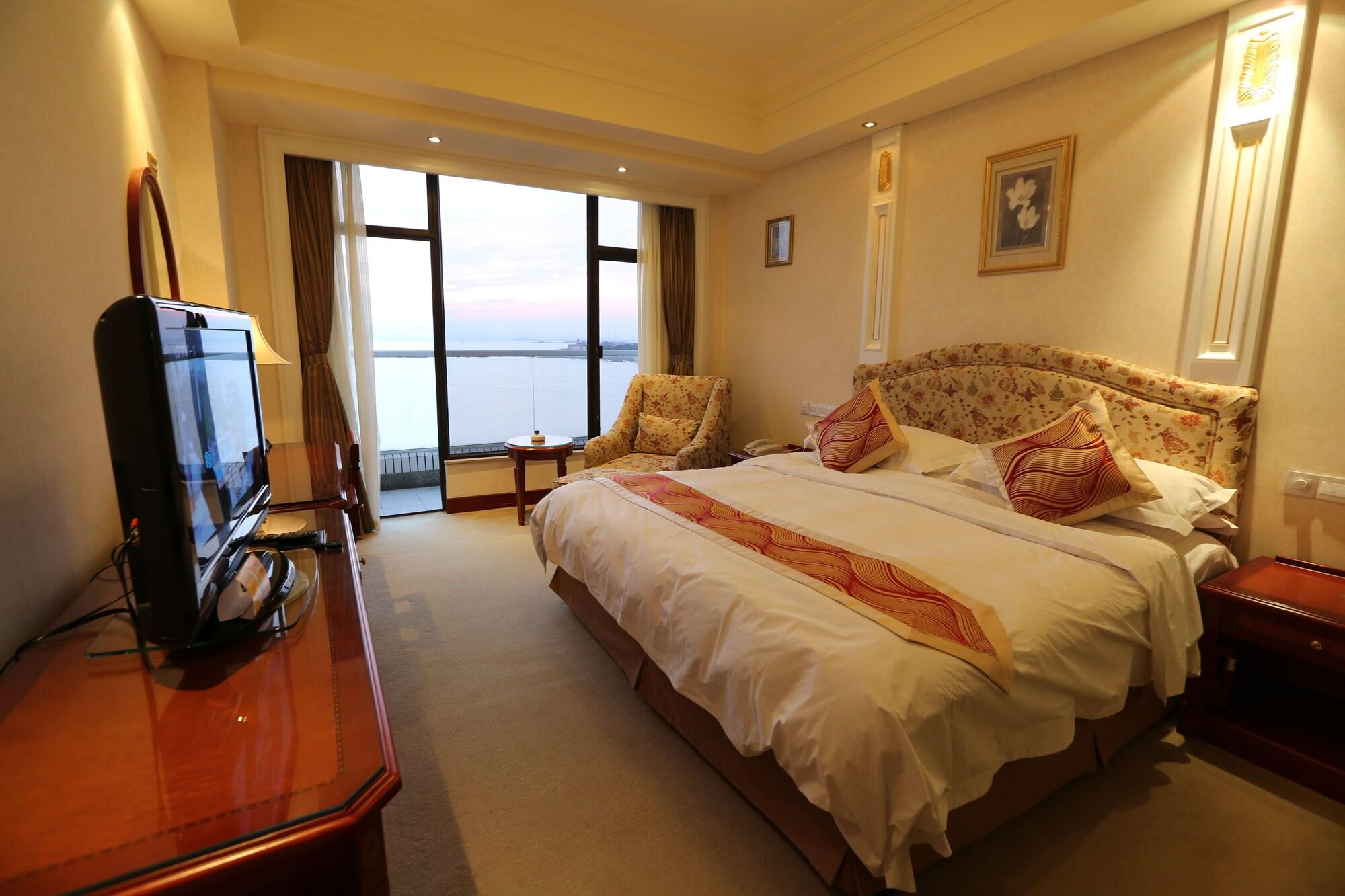 Huiquan Dynasty Hotel Qingdao Exteriör bild