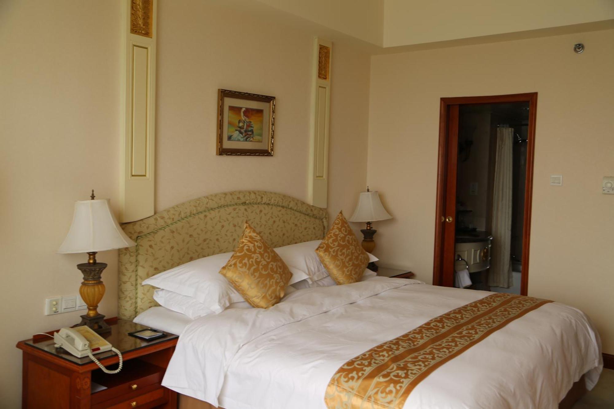 Huiquan Dynasty Hotel Qingdao Rum bild