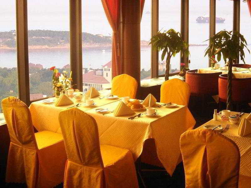 Huiquan Dynasty Hotel Qingdao Exteriör bild