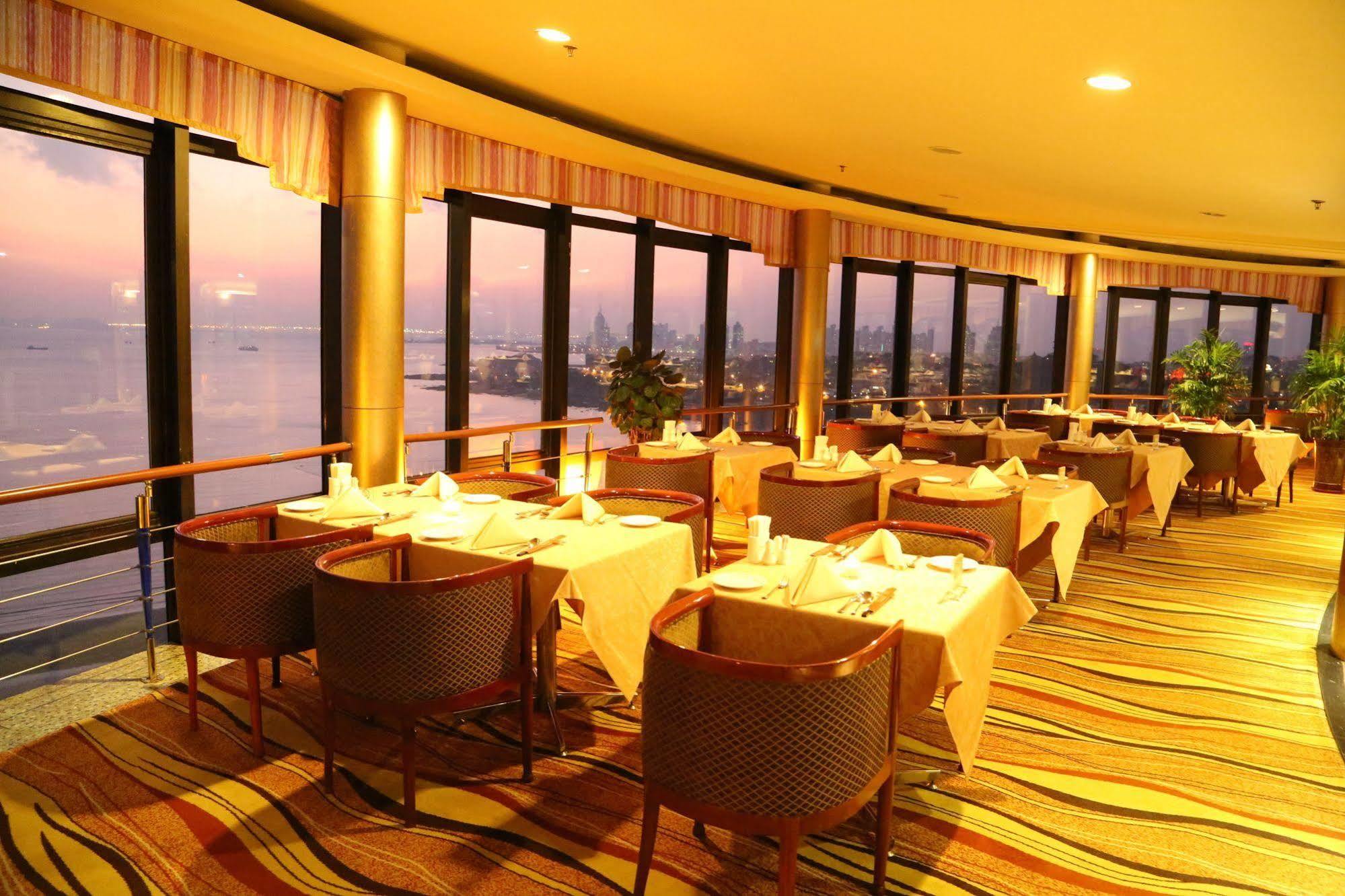 Huiquan Dynasty Hotel Qingdao Exteriör bild